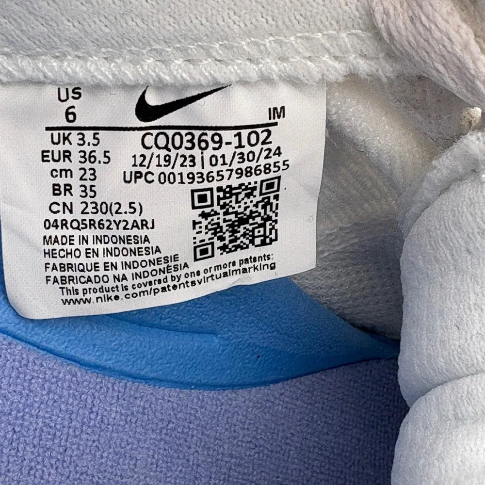 Nike‎ SB Alleyoop Womens Skate Shoes White Purple CQ0369-102 Size 6
